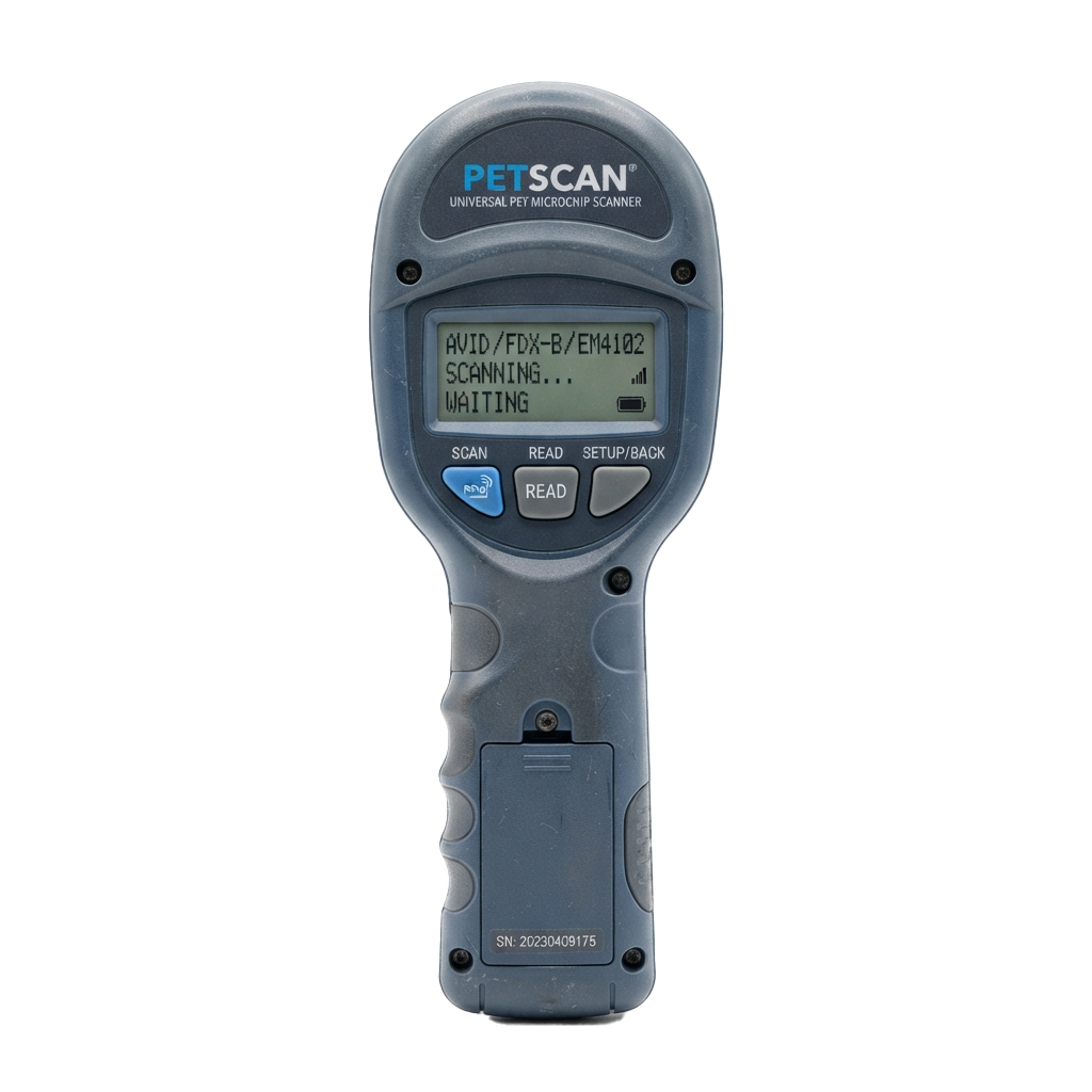 Universal pet microchip scanner showing scanning mode on its screen with buttons for scan and read